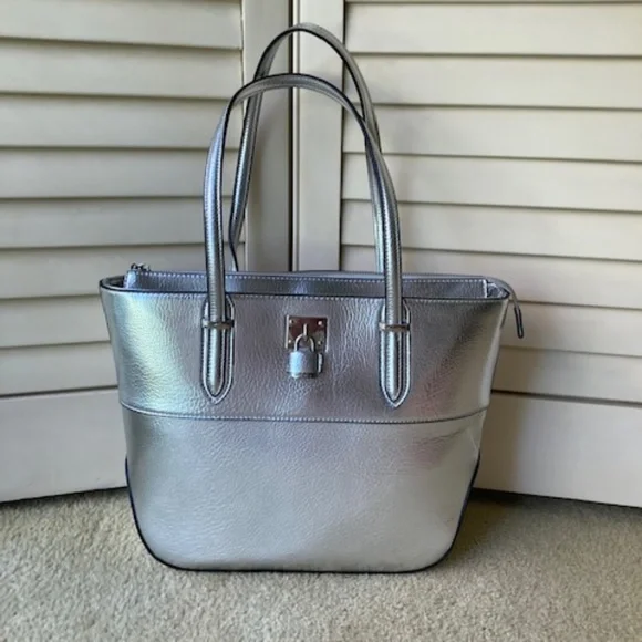 Nine West faux Leather Silver Satchel 🆕 - Picture 2 of 15